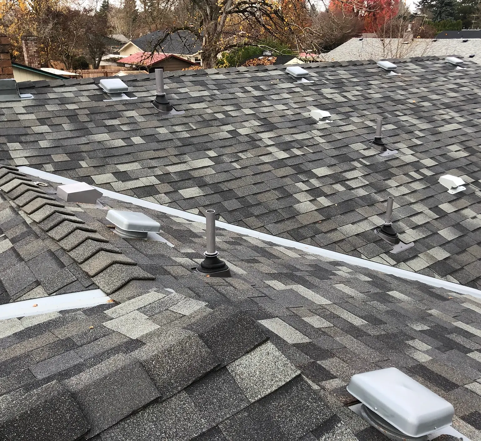 Image of shingles laid down on top of a roof